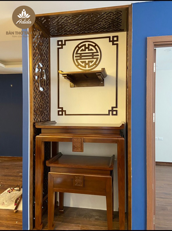 Bàn Thờ Tâm Việt