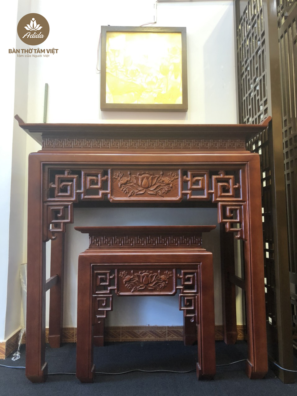 Bàn Thờ Tâm Việt