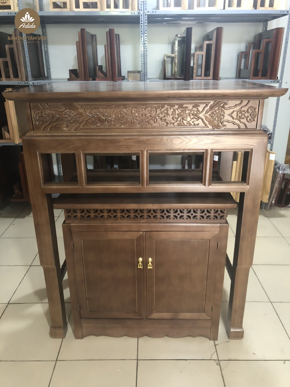 Bàn Thờ Tâm Việt