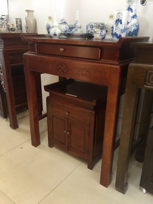 Bàn Thờ Tâm Việt