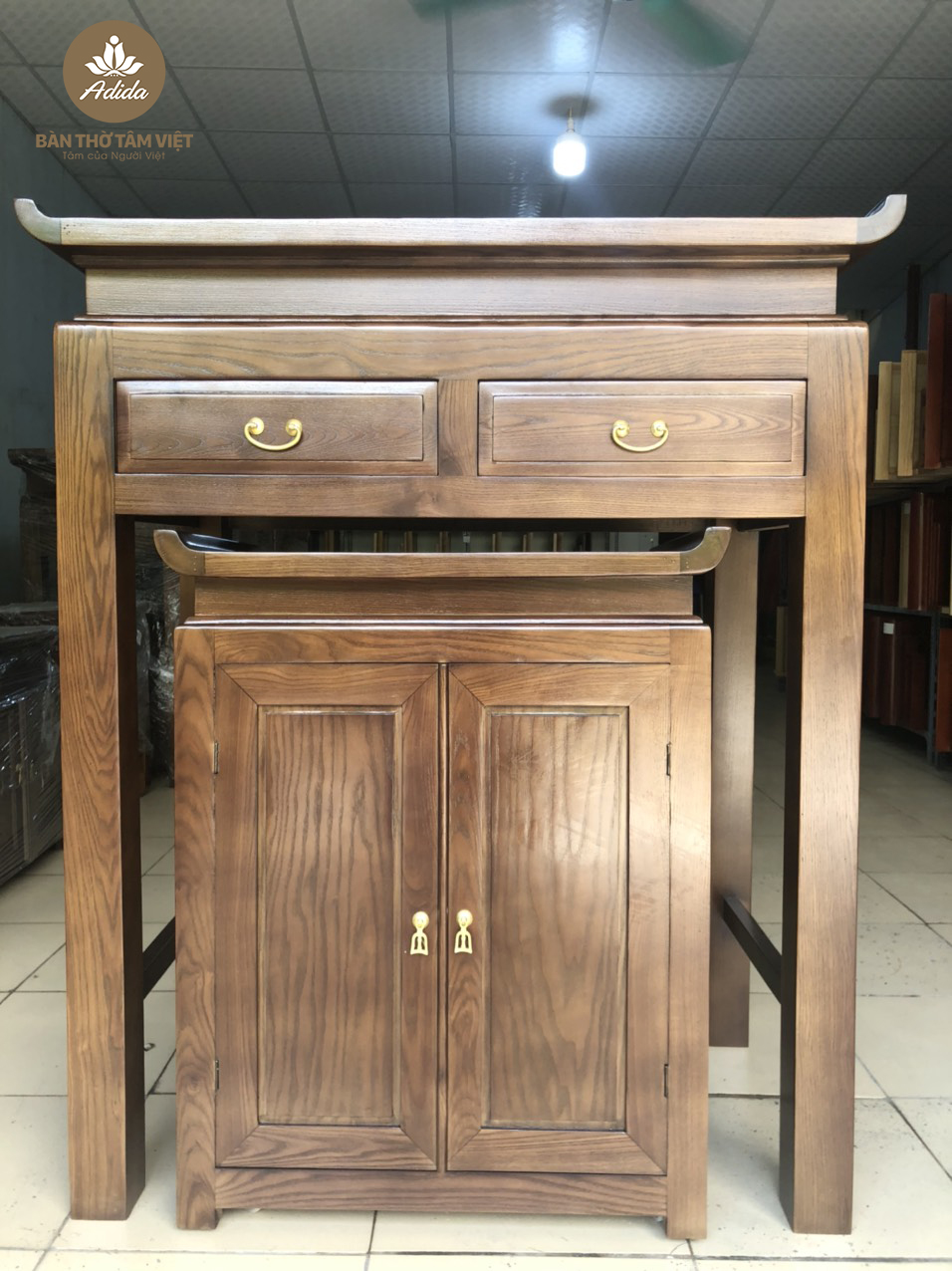 Bàn Thờ Tâm Việt