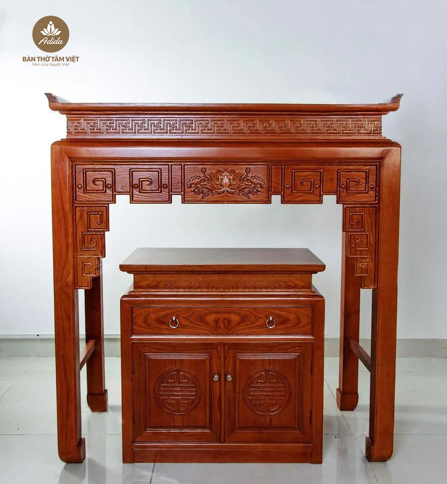 Bàn Thờ Tâm Việt