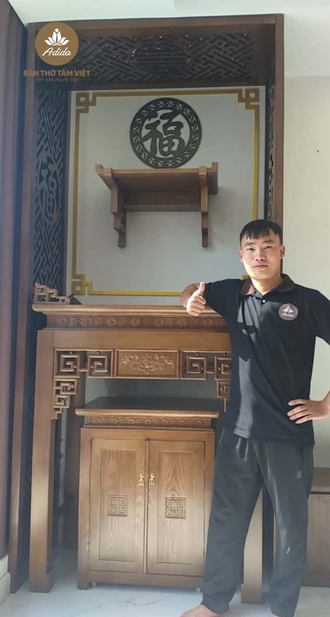Bàn Thờ Tâm Việt