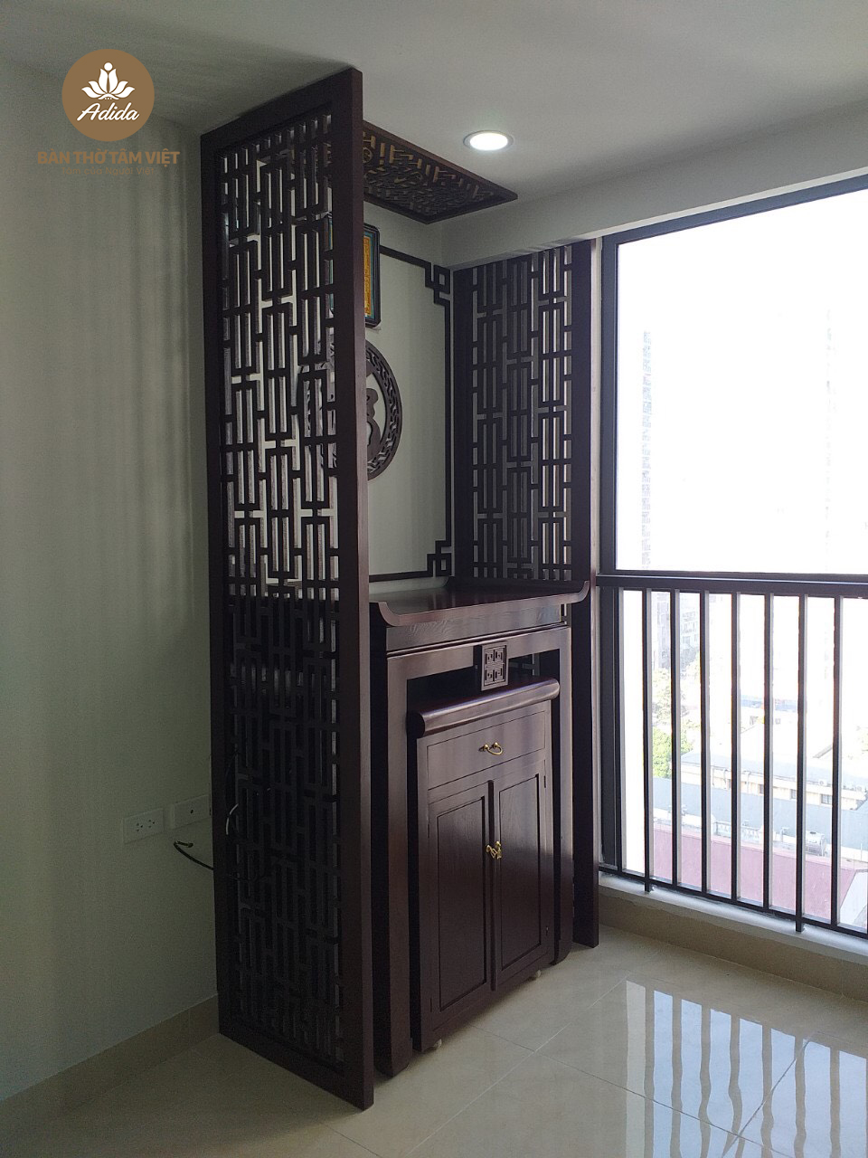 Bàn Thờ Tâm Việt