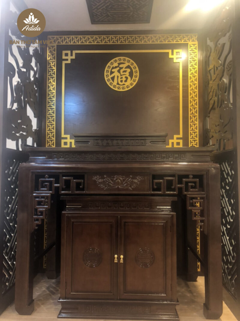Bàn Thờ Tâm Việt
