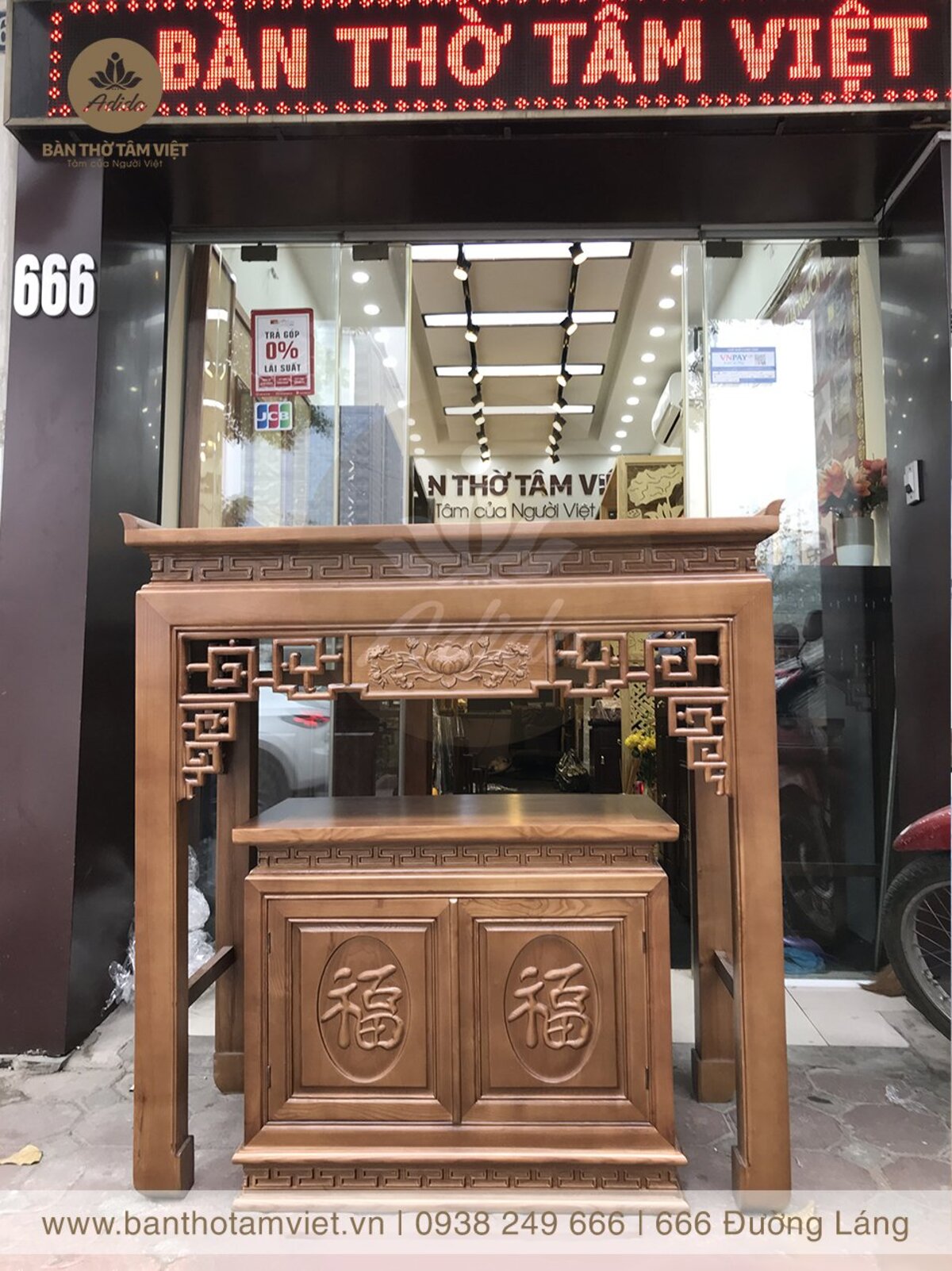Bàn Thờ Tâm Việt