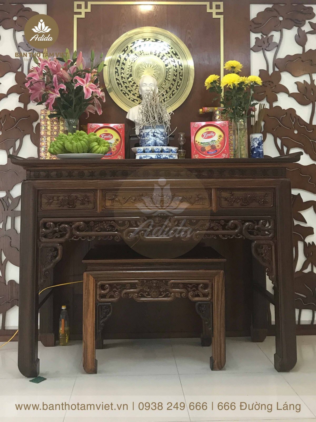 Bàn Thờ Tâm Việt