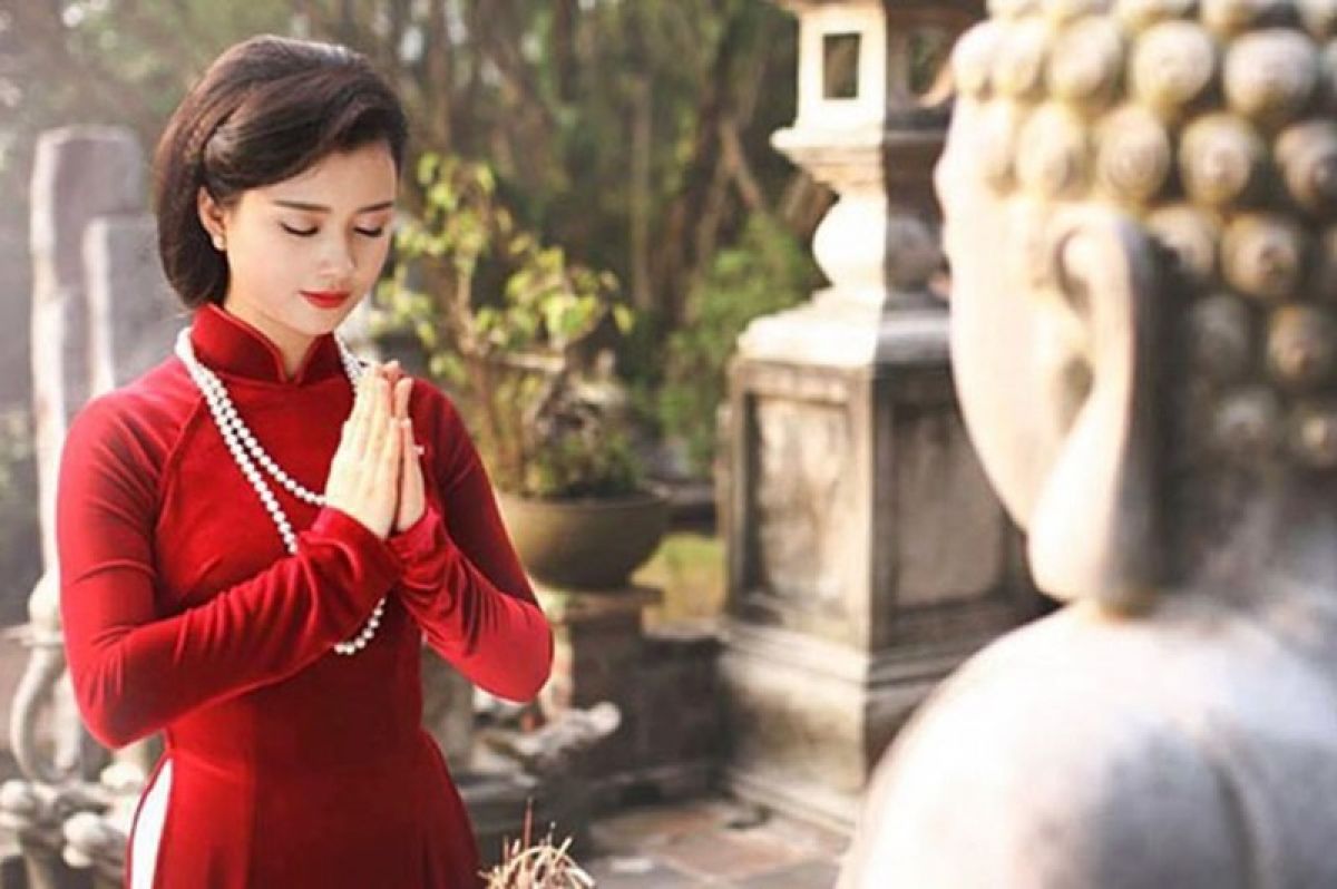 Bàn Thờ Tâm Việt