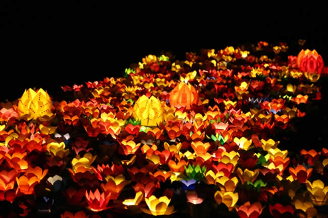 Bàn Thờ Tâm Việt