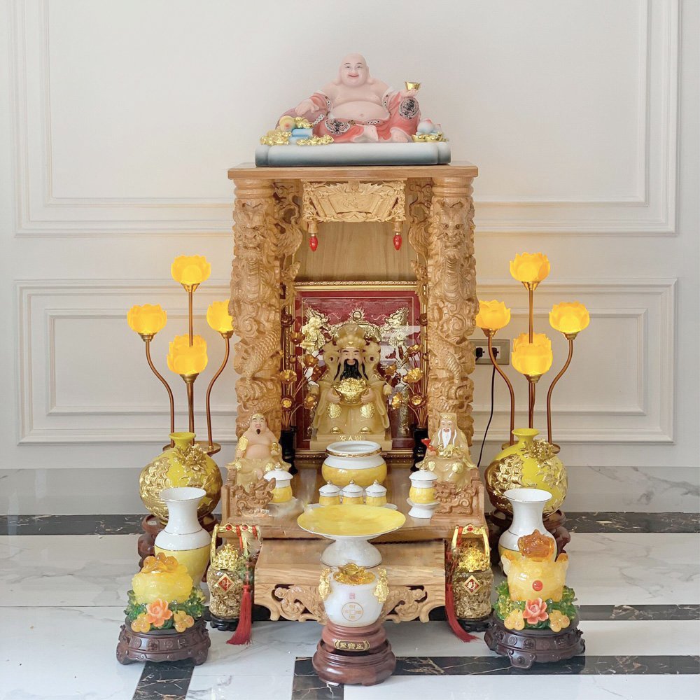 Bàn Thờ Tâm Việt