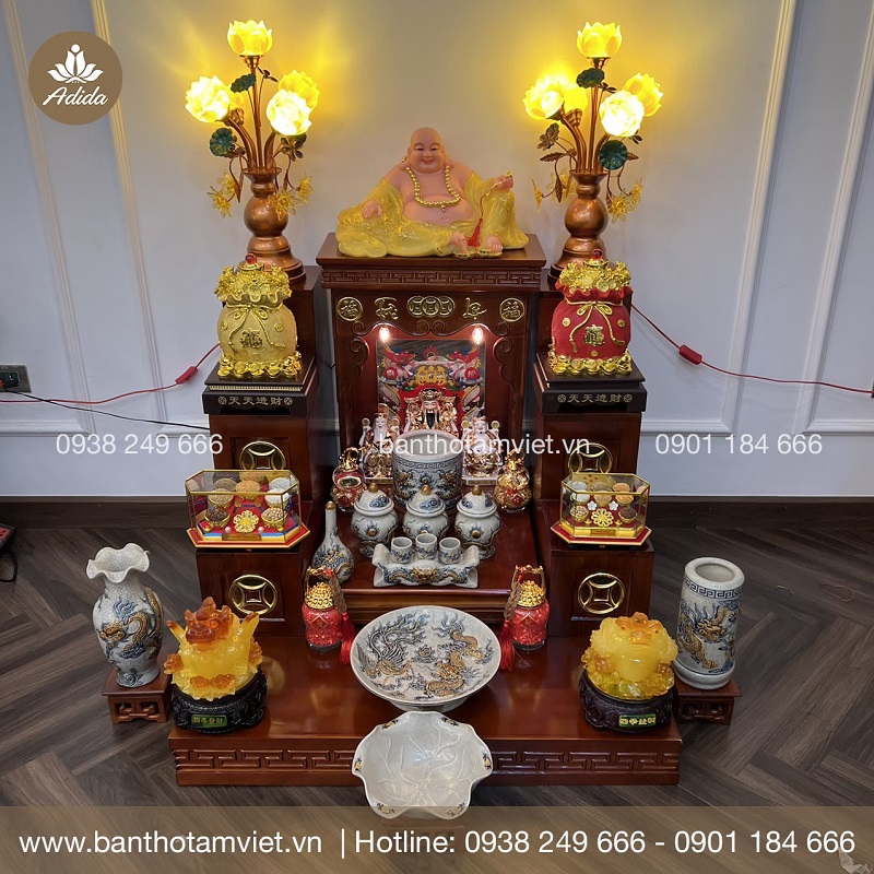 Bàn Thờ Tâm Việt