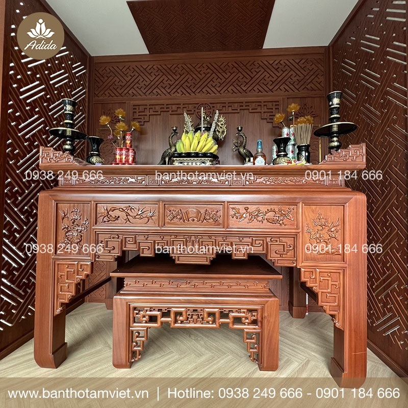 Bàn Thờ Tâm Việt
