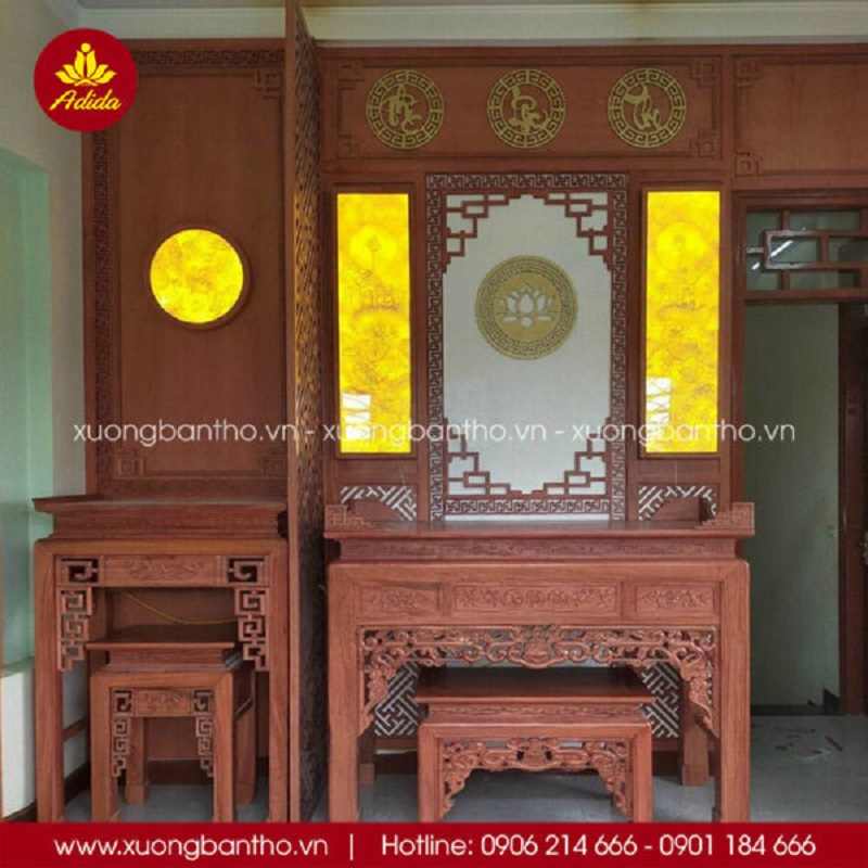 Bàn Thờ Tâm Việt
