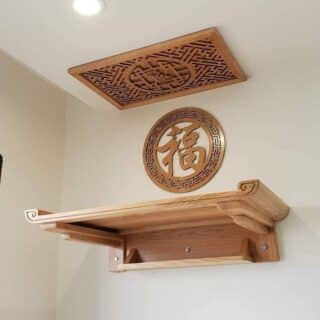 bàn thờ treo tường gỗ sồi TR068A