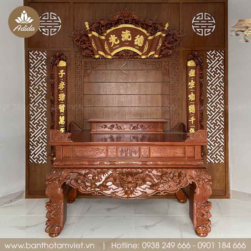 Bàn Thờ Tâm Việt