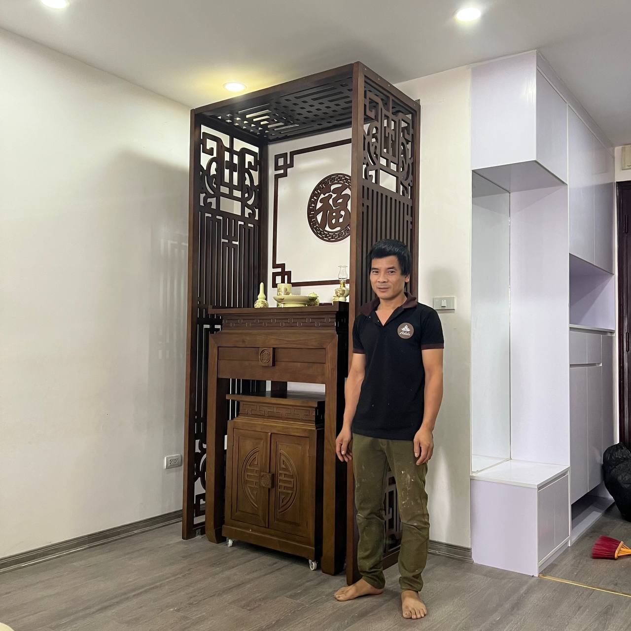 Bàn Thờ Tâm Việt