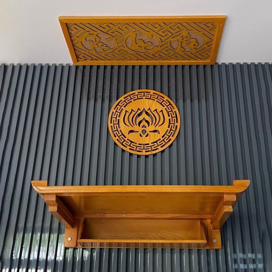 Bàn Thờ Tâm Việt