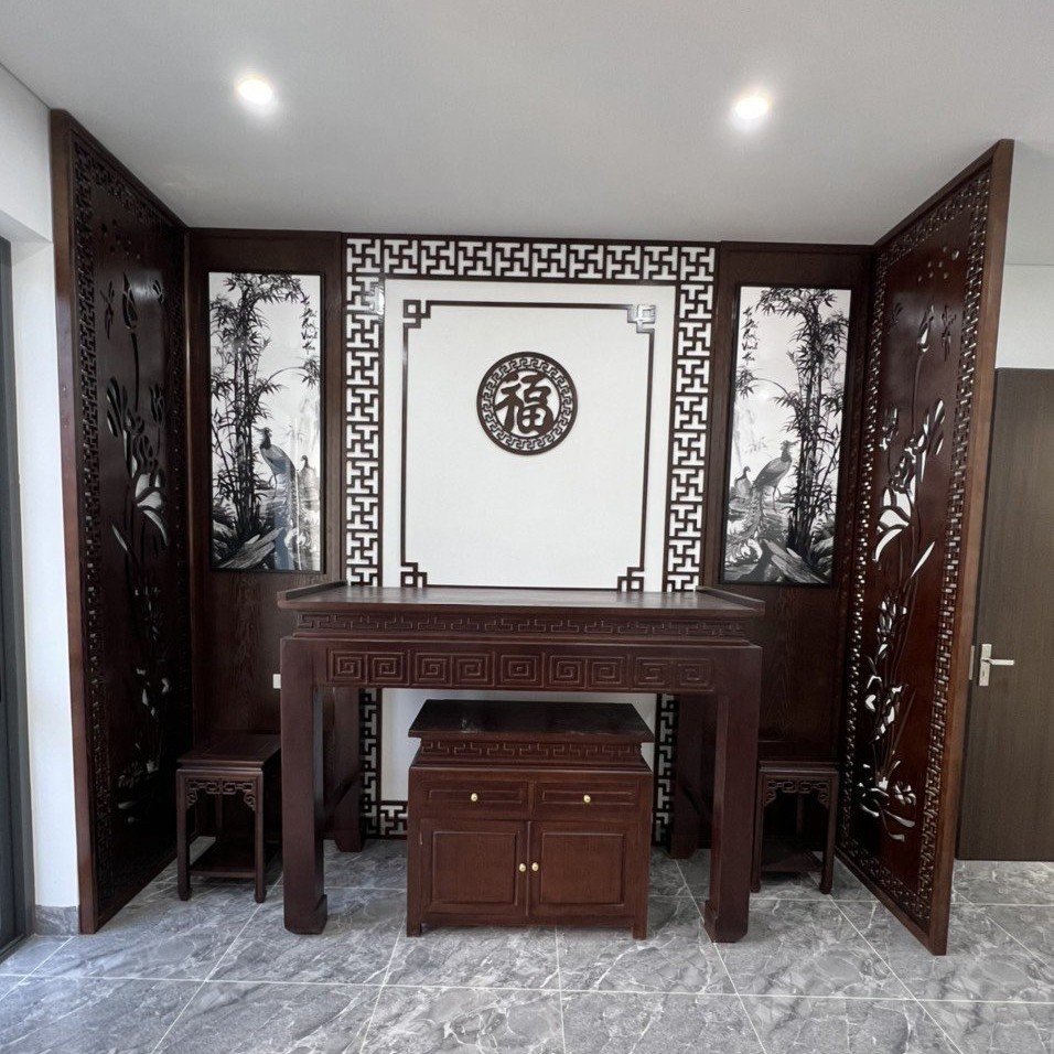 Bàn Thờ Tâm Việt